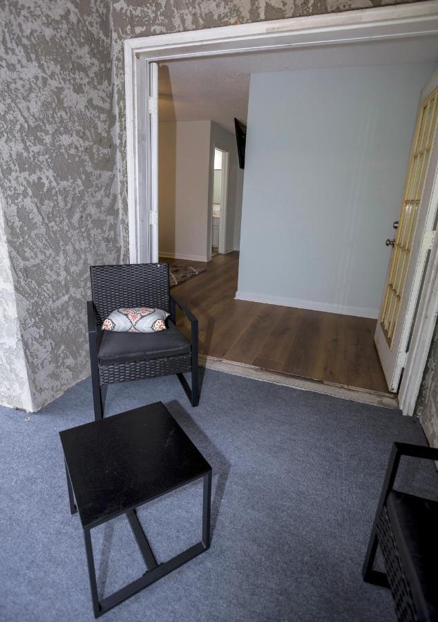 Elegant 3 Bedroom Apt With Free Parking And Balcony Nashville Zewnętrze zdjęcie