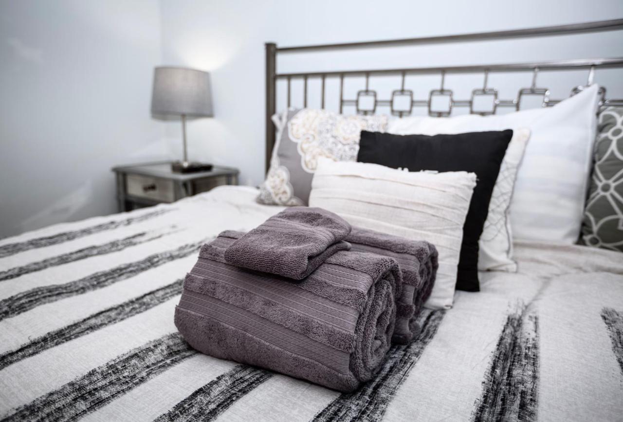 Elegant 3 Bedroom Apt With Free Parking And Balcony Nashville Zewnętrze zdjęcie